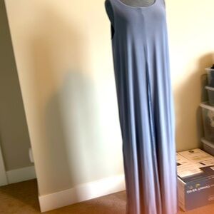 Marla Wynne size Medium floor length dress. Dusty blue color